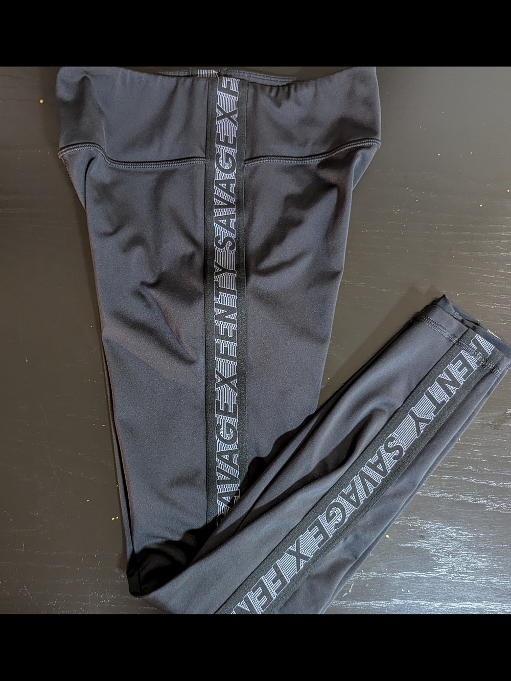 Savage X Fenty High-Waist Supple Flex Side Logo Leggings